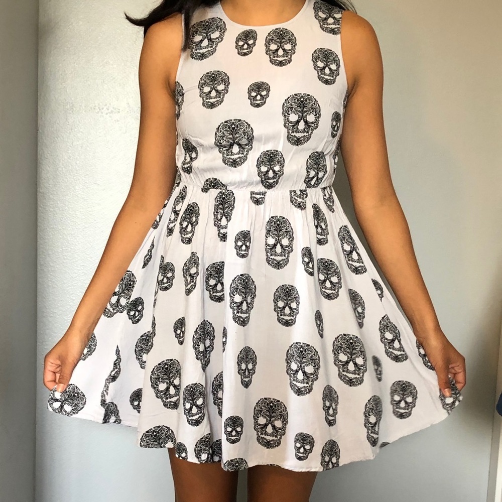 Skull pattered mini sun dress from H&M